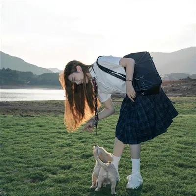 蔚蓝深海